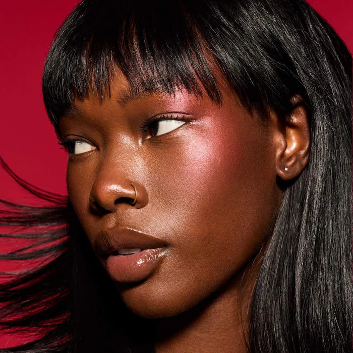 Fenty Beauty by Rihanna
Hot Cheeks Velour Blushlighter