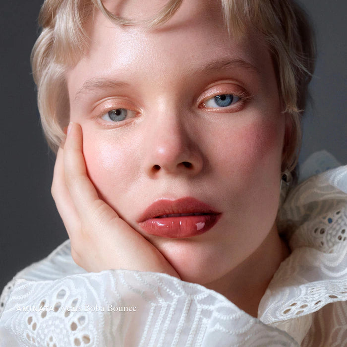 EADEM Le Chouchou Exfoliating + Softening Peptide Lip Balm